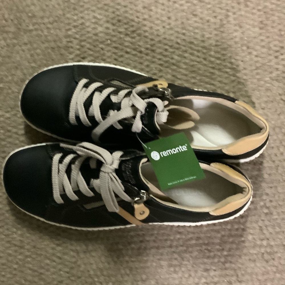 Remonte Black and White Casual Shoes NWT